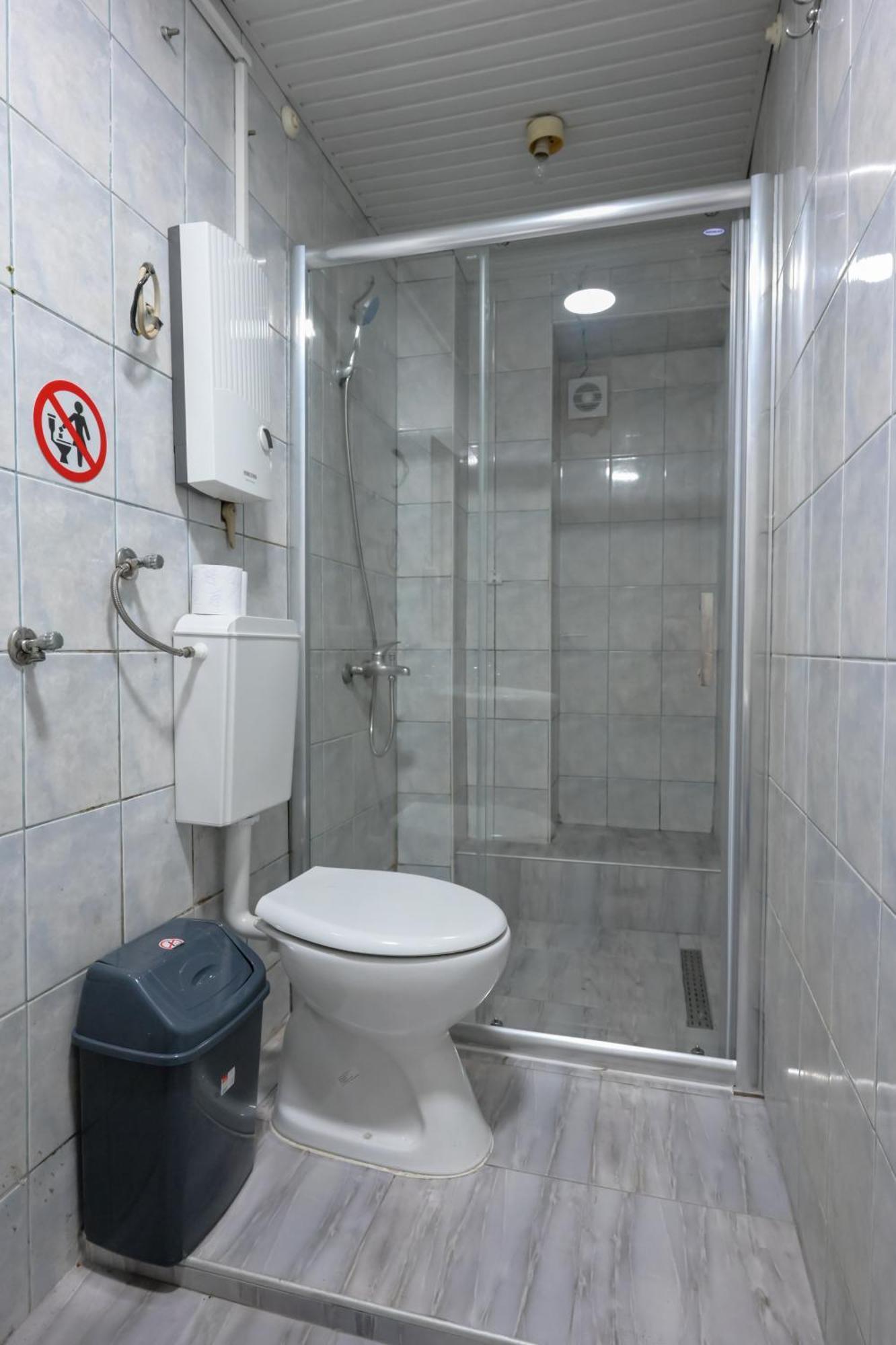 Hostel Best Skopje Ngoại thất bức ảnh