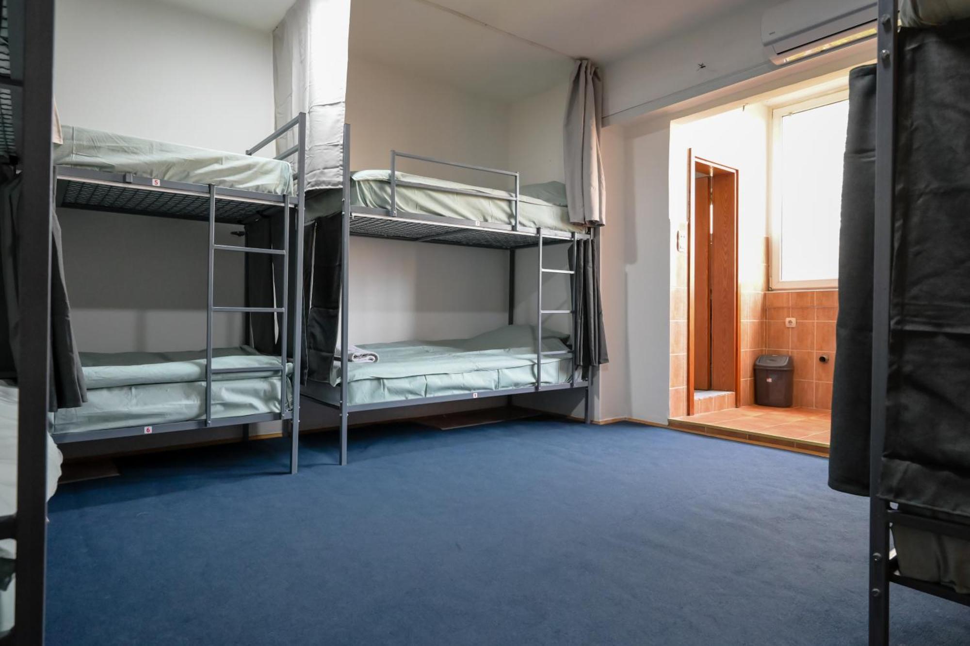 Hostel Best Skopje Ngoại thất bức ảnh