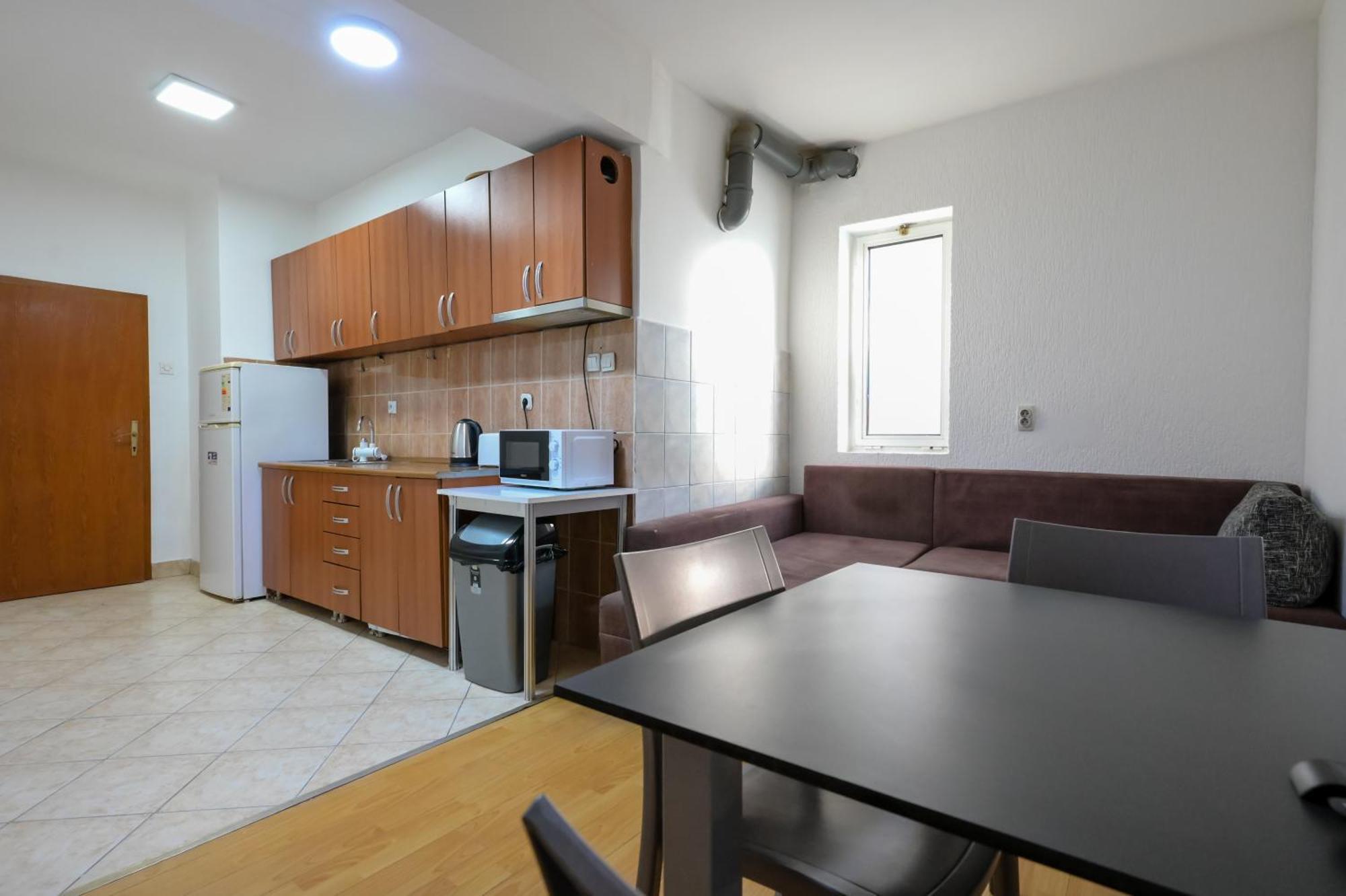 Hostel Best Skopje Ngoại thất bức ảnh